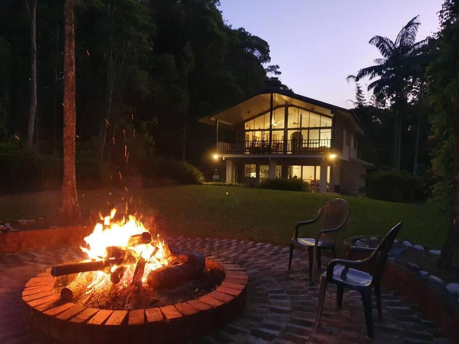Ferienwohnung Private Rainforest Ridge Retreat Kuranda Exterior foto